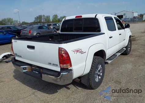 2005 Toyota Tacoma Base V6 из США, поврежденный, VIN 5TELU42N35Z023426